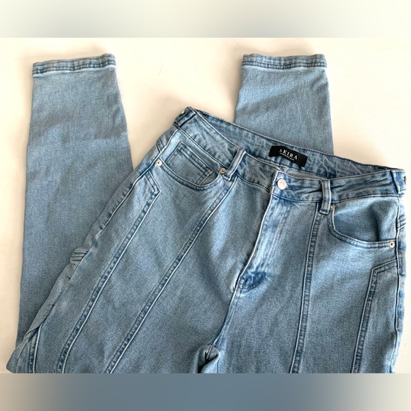 AKIRA Jeans Twisted Seam High-Rise Skinny Jeans - Picture 13 of 13